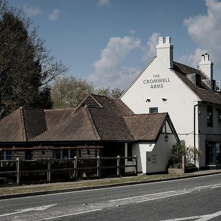 Cromwell Arms Country Pub With Rooms Ромси Экстерьер фото