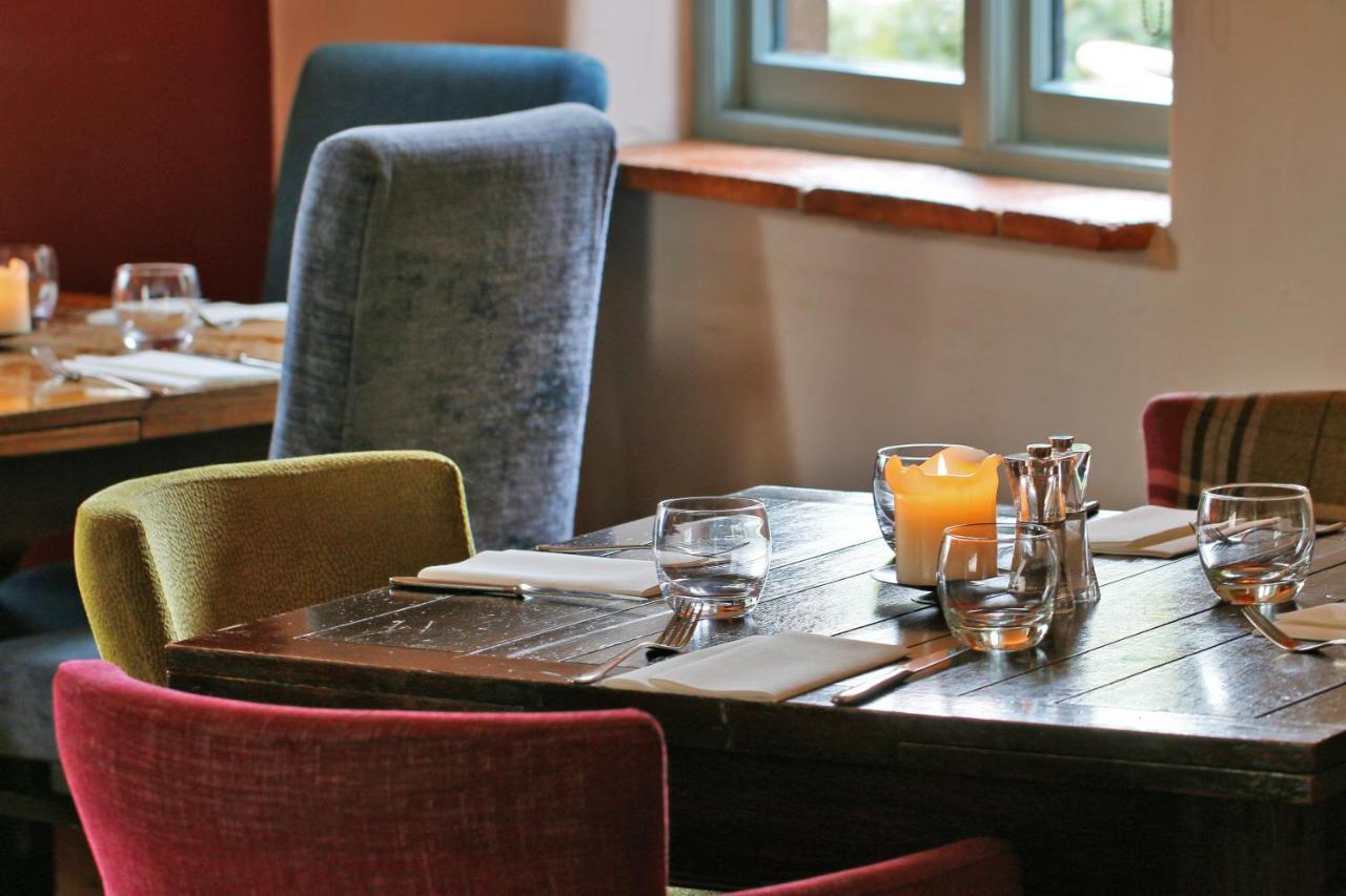 Cromwell Arms Country Pub With Rooms Ромси Экстерьер фото