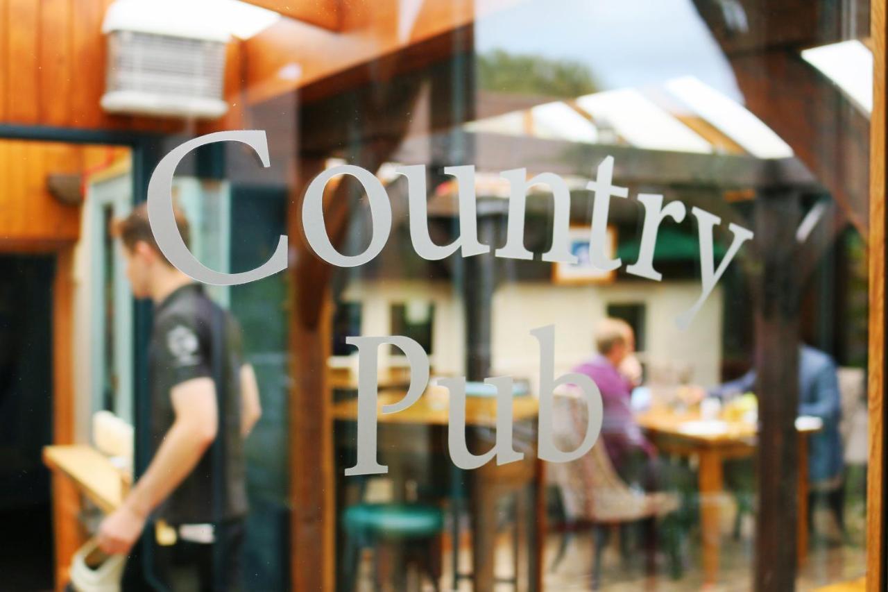 Cromwell Arms Country Pub With Rooms Ромси Экстерьер фото
