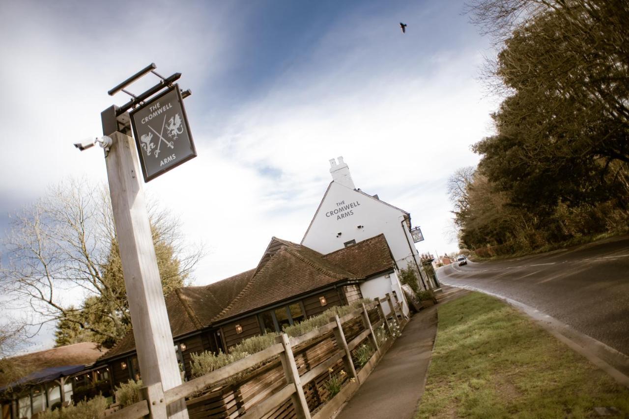 Cromwell Arms Country Pub With Rooms Ромси Экстерьер фото