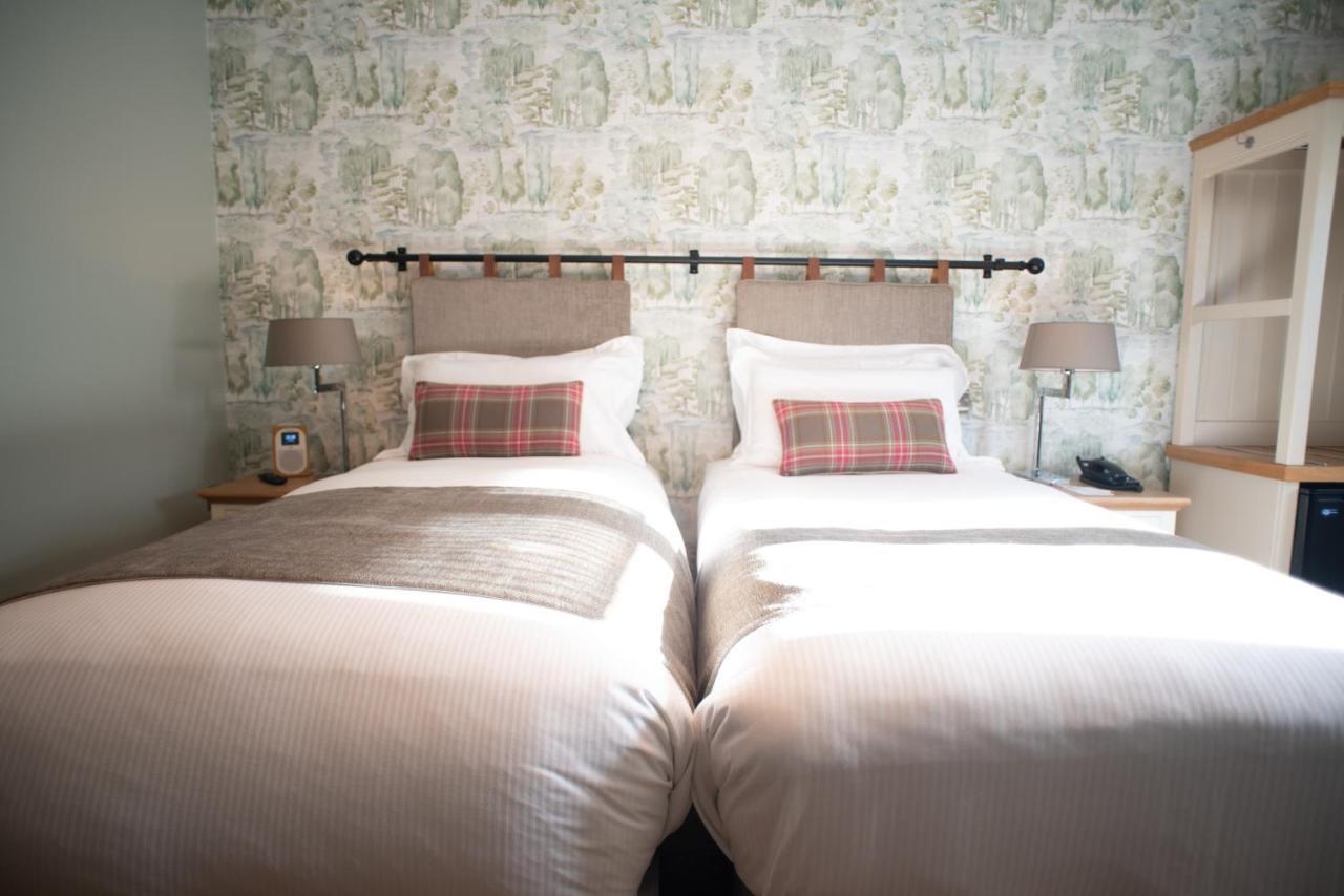Cromwell Arms Country Pub With Rooms Ромси Экстерьер фото