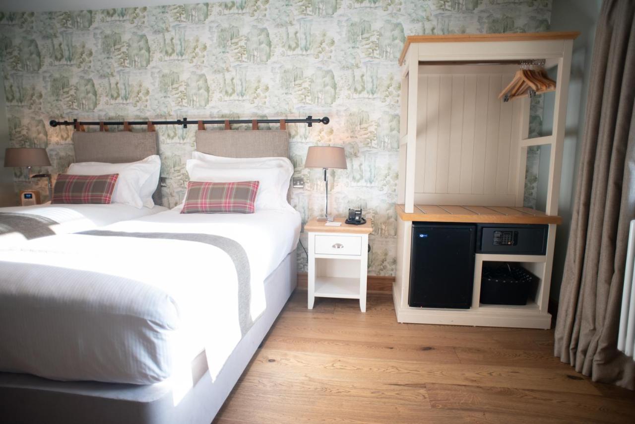 Cromwell Arms Country Pub With Rooms Ромси Экстерьер фото