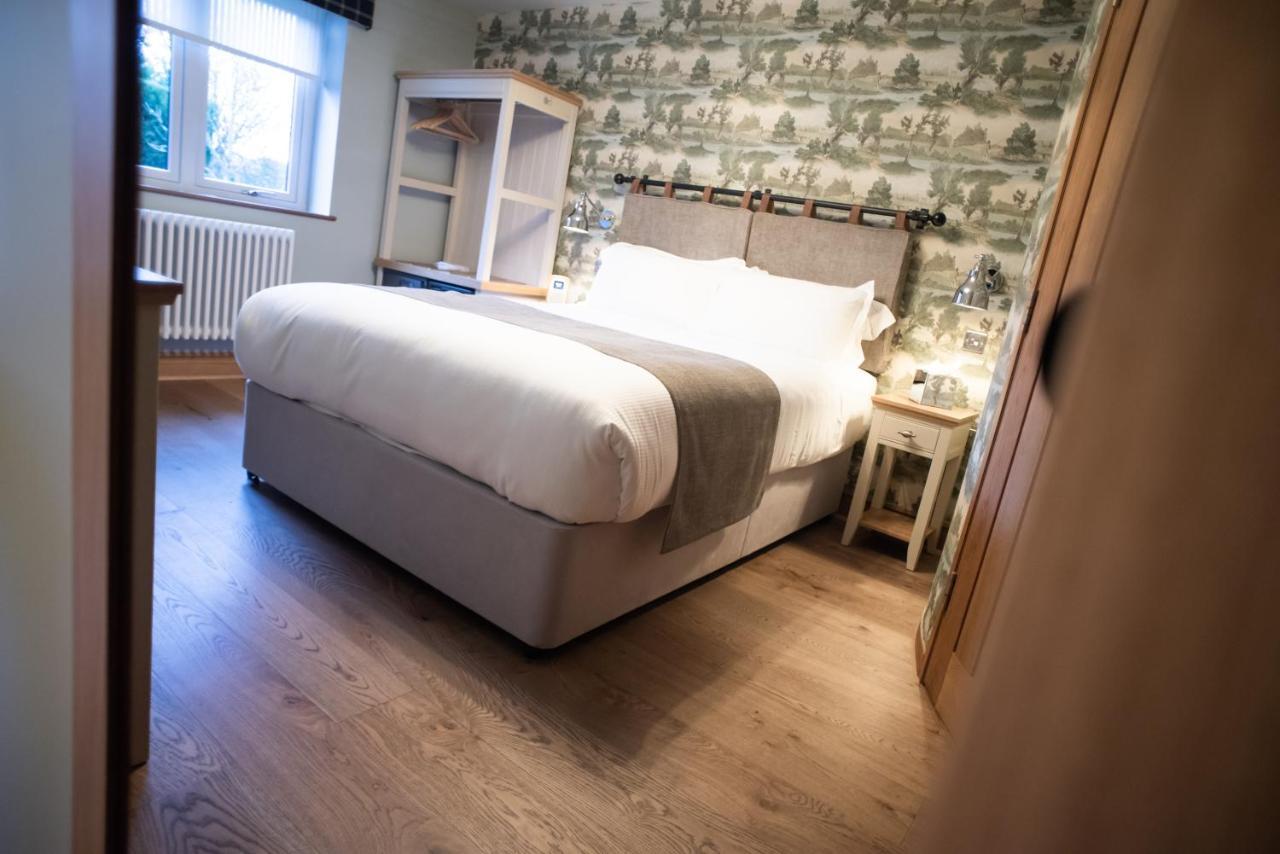 Cromwell Arms Country Pub With Rooms Ромси Экстерьер фото