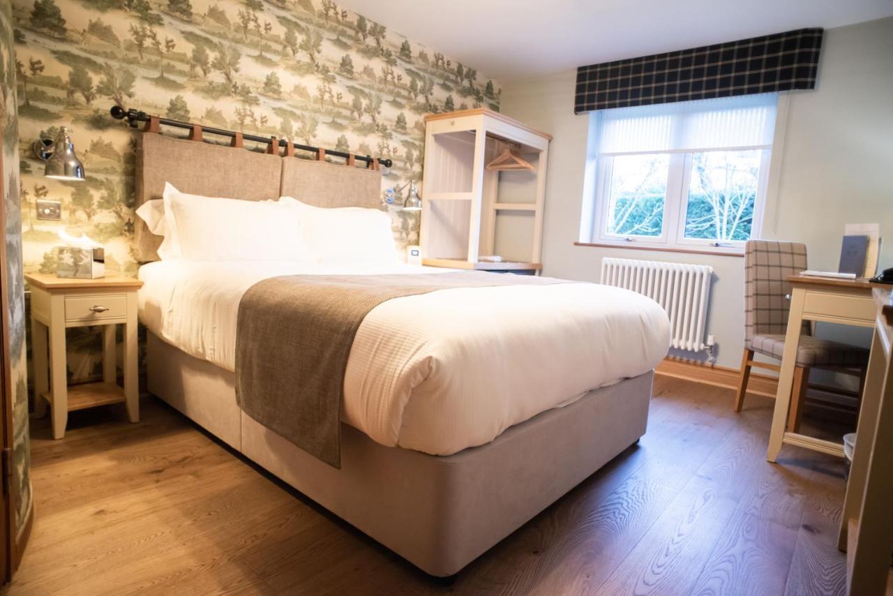 Cromwell Arms Country Pub With Rooms Ромси Экстерьер фото