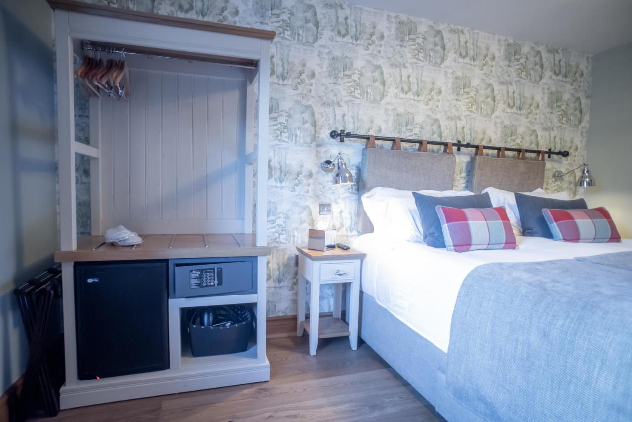 Cromwell Arms Country Pub With Rooms Ромси Экстерьер фото
