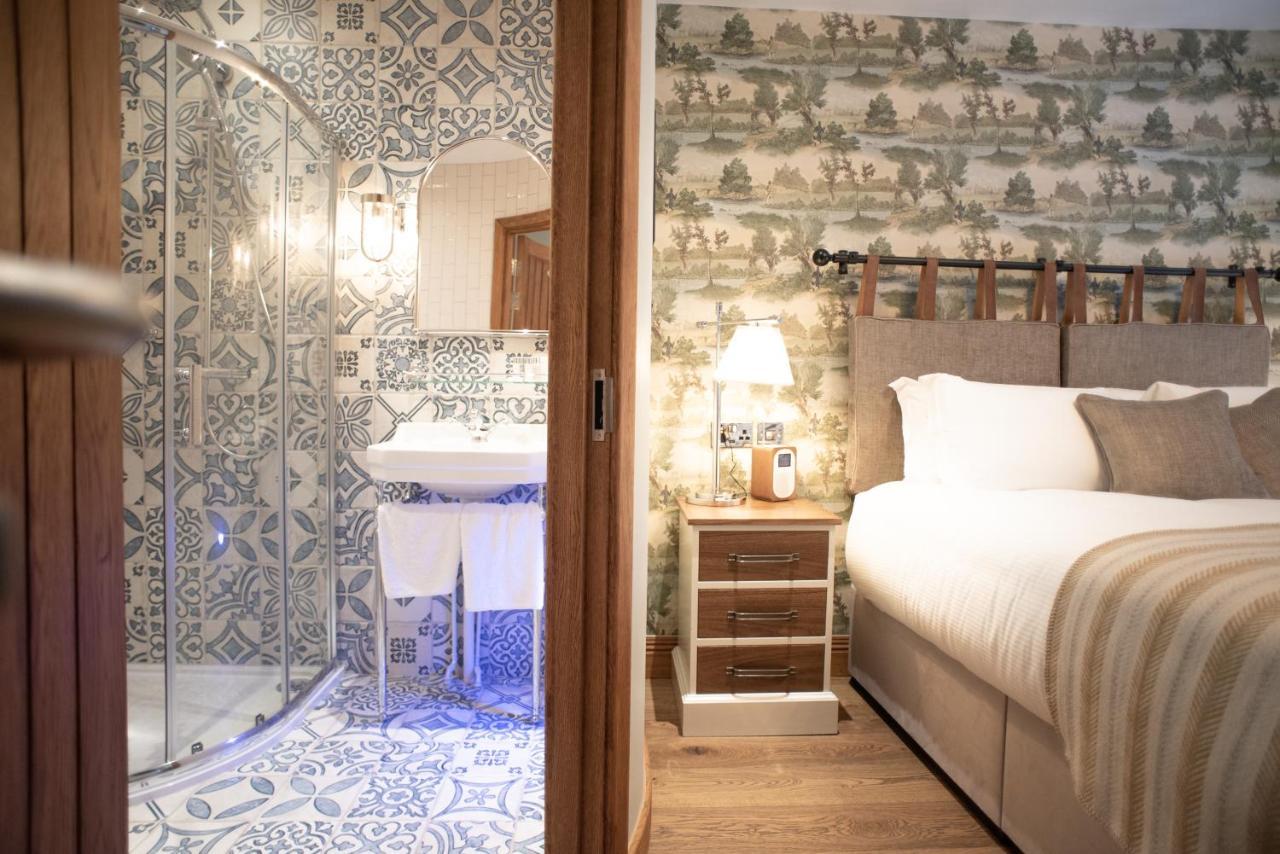Cromwell Arms Country Pub With Rooms Ромси Экстерьер фото